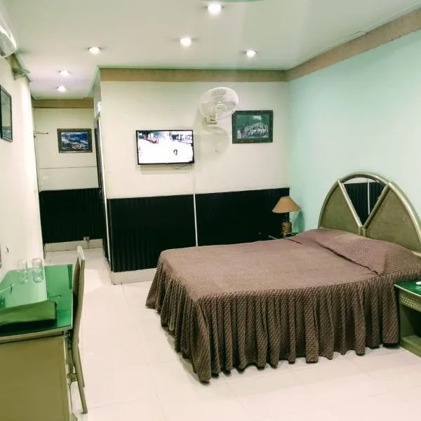 Hotel City View Peshawar，位于白沙瓦的酒店