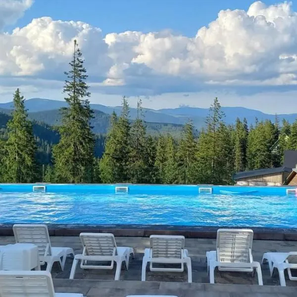 Hotel Adrenalin，位于德拉格布拉特的酒店