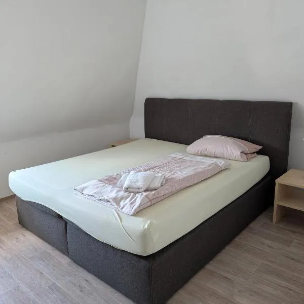 Ferienwohnung Beck，位于安斯巴赫的酒店