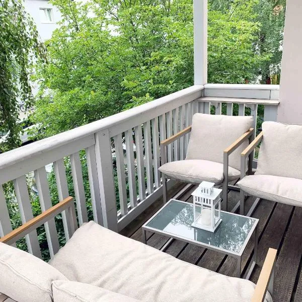 Ruhig zentral Privatparkplatz historischer Stuckaltbau，位于德累斯顿的酒店