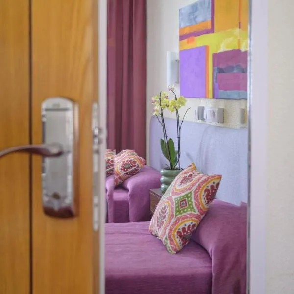 Hotel Paraíso，位于兰哈龙的酒店