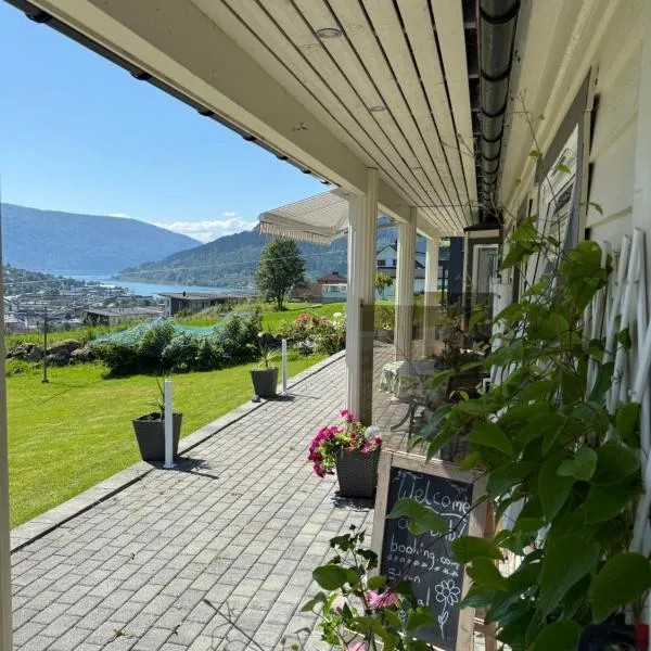 Stryn Central View，位于史特林的酒店