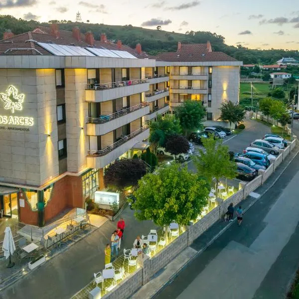 Hotel Los Arces，位于伊斯拉的酒店