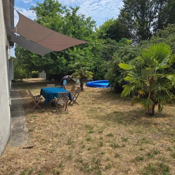 Le Patio des Charentes，位于Sainte-Lheurine的酒店