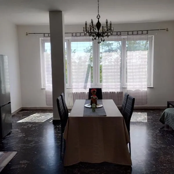 La Dolce Vita，位于Cocconato的酒店