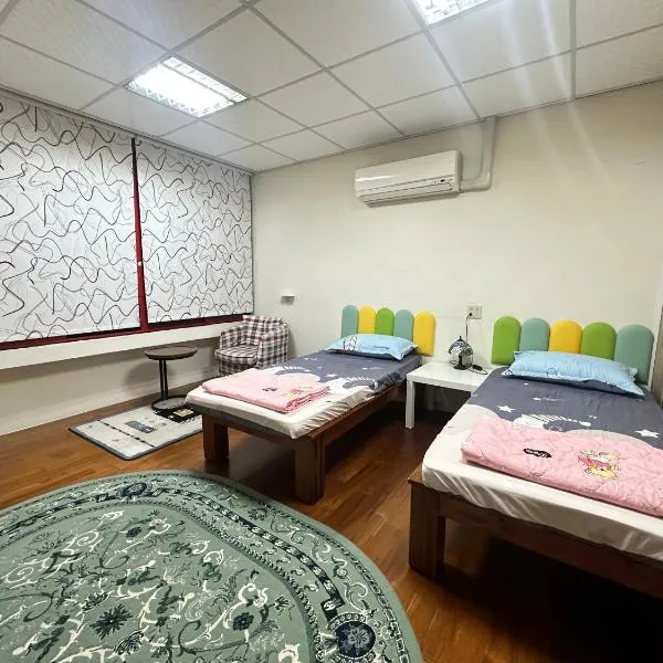 枋寮枋居背包客棧Fang Ju Backpackers，位于Fangliao的酒店