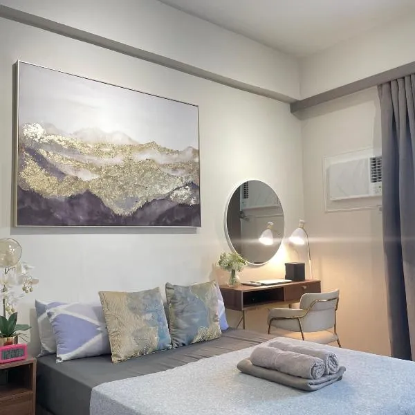 The Suite Room at The Amani Grand，位于Mactan Cebu International的酒店