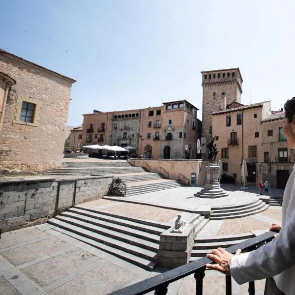 Real Segovia Apartments by Recordis Hotels，位于塞哥维亚的酒店