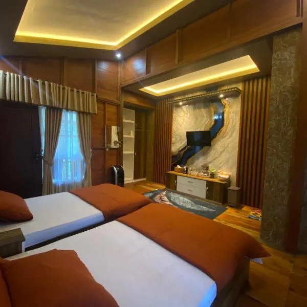 Alam Semeru, Traditional Indonesian Homestay，位于Gunungsriti的酒店