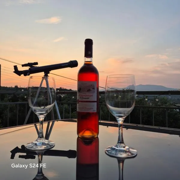 Tritsili house，位于科罗尼的酒店