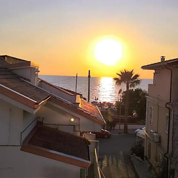 L'Angolo sul mare，位于尼科泰拉的酒店