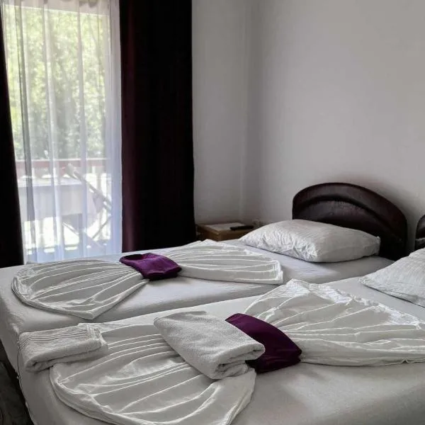 Amaro Rooms，位于Kučine的酒店