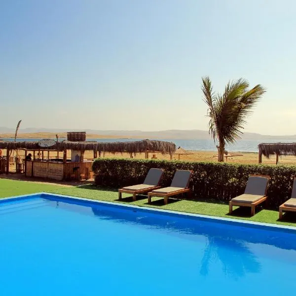Bamboo Paracas Hotel，位于帕拉卡斯的酒店