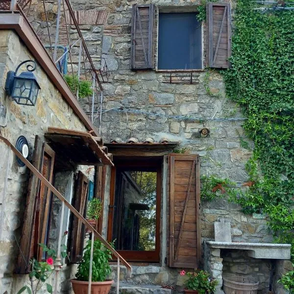 Casa della pace - apartment with private entrance，位于Elmo的酒店