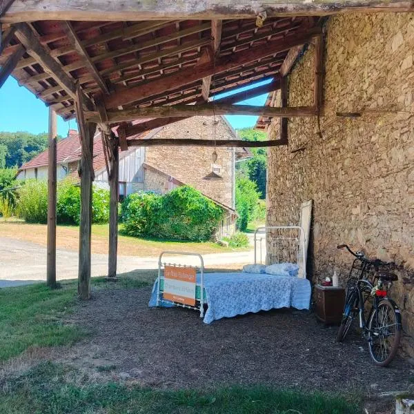 Le Mas Bellanger，位于Saint-Pierre-Chérignat的酒店