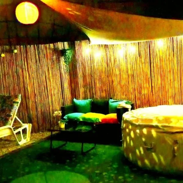 cozy House with Secret Garden & Spa private，位于福尔图纳的酒店