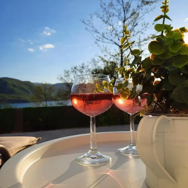 Vikendica Dijana Ramsko jezero，位于Ploča的酒店