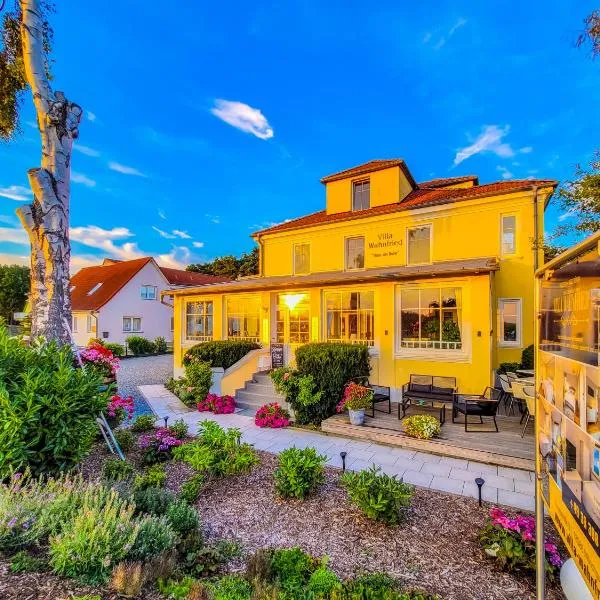 Hotel Villa Wahnfried Thiessow，位于蒂索的酒店