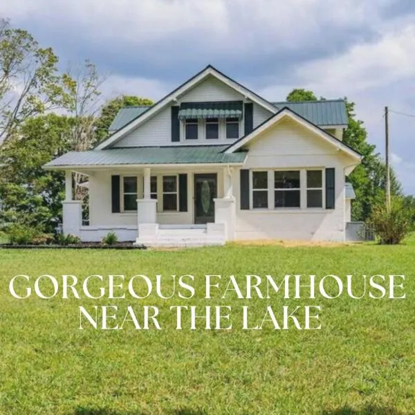 Spacious 4br3ba Home Near Tims Ford Lake，位于Winchester的酒店