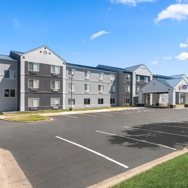 Comfort Inn & Suites Olathe - Kansas City，位于奥拉西的酒店