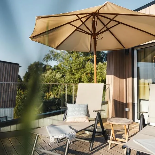 Lieblingsplatz Parey - Ferienhaus am See，位于Parey的酒店