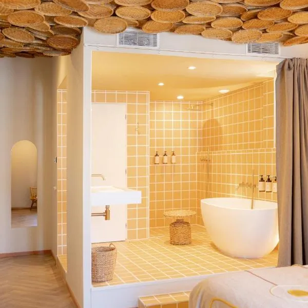 Hotel M Soleil - Montpellier Centre Saint Roch，位于蒙彼利埃的酒店
