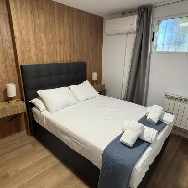 Habitacion Monteazul，位于El Casar de Talamanca的酒店