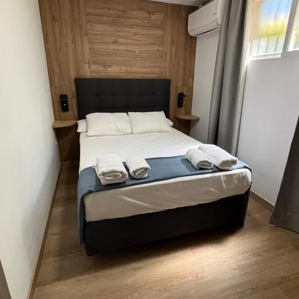 Habitacion Monteazul，位于El Casar de Talamanca的酒店