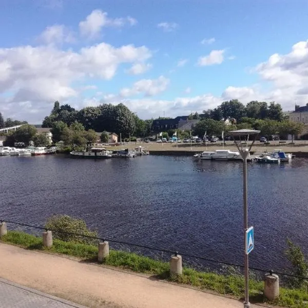 Au Fil de l'Eau，位于贡捷堡的酒店