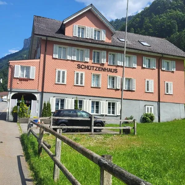 Rustico Apartment in Emmetten，位于埃梅滕的酒店