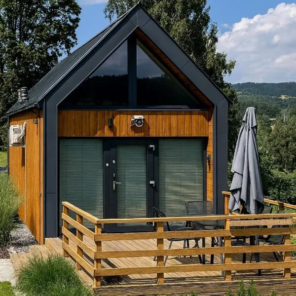 Sovanova Domki w Górach Sowich z Tarasem i Widokiem，位于Kolce的酒店