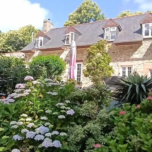 Maison de caractère - L'évasion forestière，位于Baguer-Pican的酒店