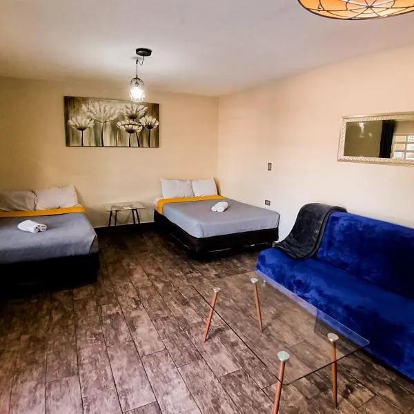 Yellow breeze loft, Paseo Durango，位于杜兰戈的酒店