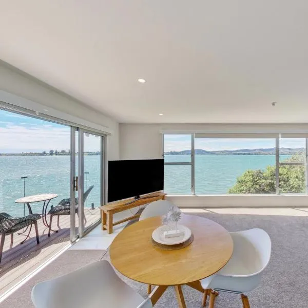 Harbour View Motel and Waterfront Apartments，位于陶朗加的酒店