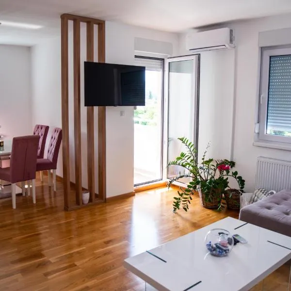 Apartman Milica，位于多博伊的酒店