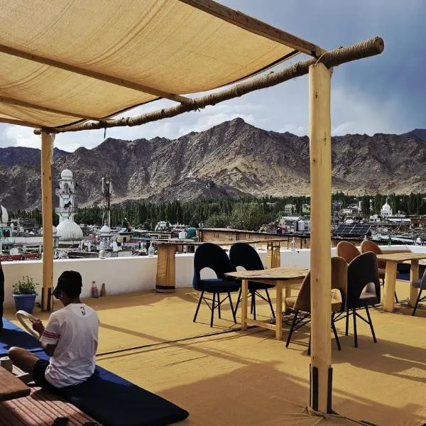 Hearth and Haven Homestay -Wifi Available，位于列城的酒店