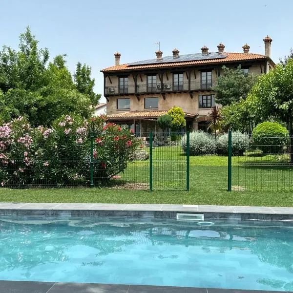 Hotel Rural Candela y Plata，位于皮尔托贝加的酒店