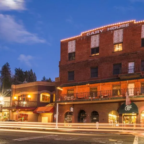 Boutique Retreat in Wine & Gold Country，位于普莱瑟维尔的酒店