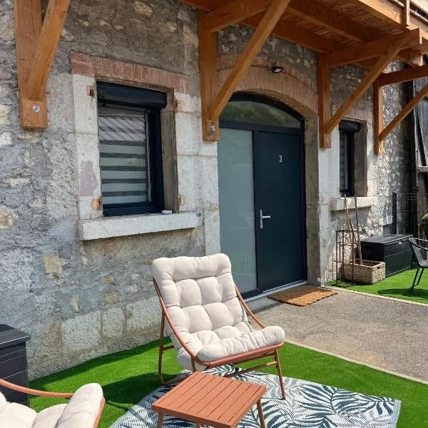 Appart au calme en rez-de-jardin，位于La Terrasse的酒店