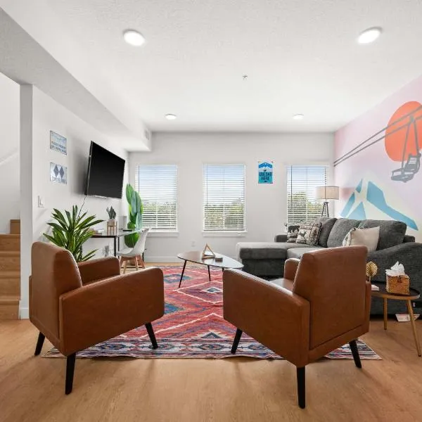 Cozy Ski Lodge 2BR 2BA Rooftop Garage，位于盐湖城的酒店