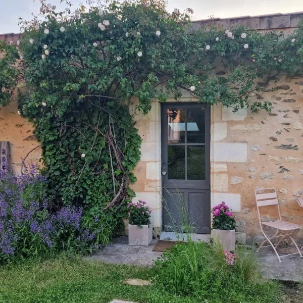 Casita Alegria & Cabana Alegria - 2 chambres d'hôtes，位于Plassac的酒店