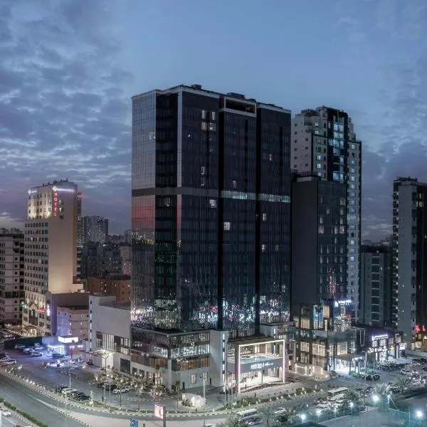 Park Inn by Radisson Hotel & Apartments Kuwait，位于科威特的酒店