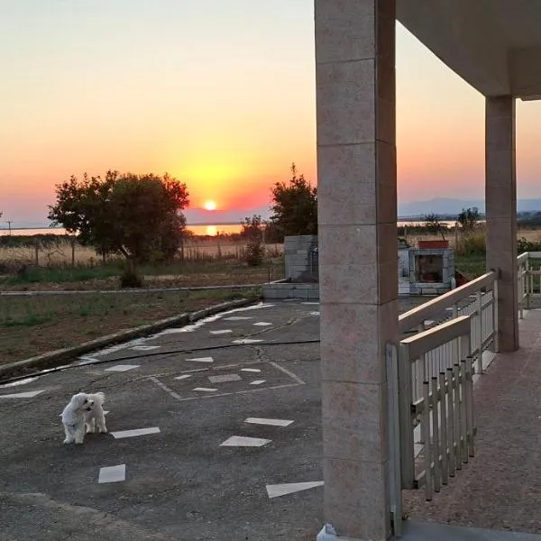 IMARET house，位于Ímeros的酒店