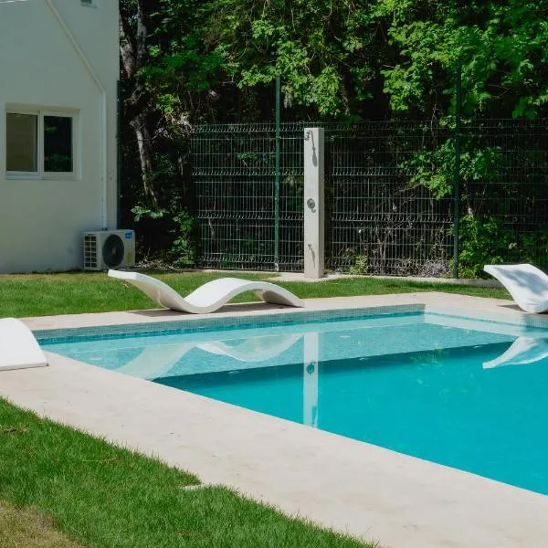 T Loft，位于普拉亚埃尔莫萨的酒店