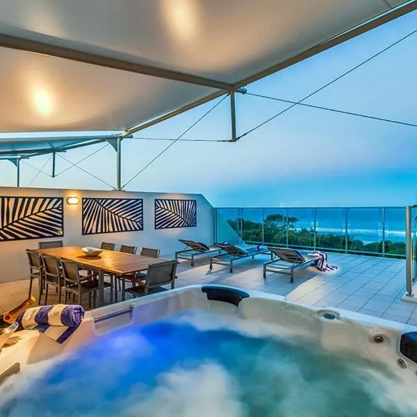 Ocean View Penthouse 1326 at Bells Boulevard，位于金斯克里福的酒店