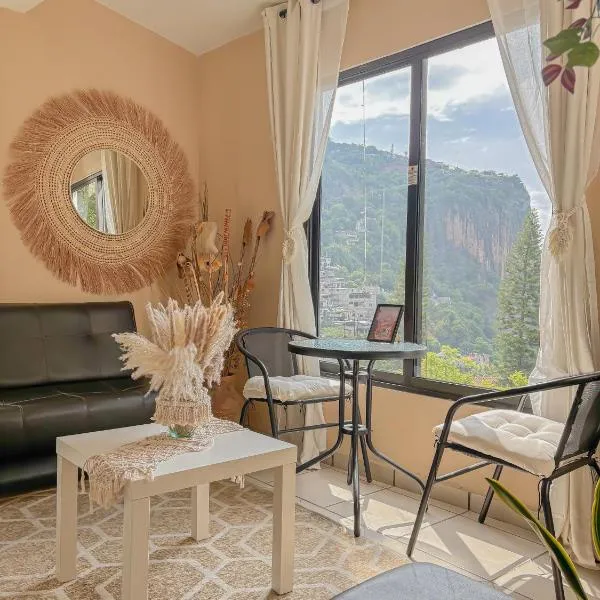 Departamento Santa Fe (totalmente nuevo)，位于塔斯科·德·阿拉尔孔的酒店