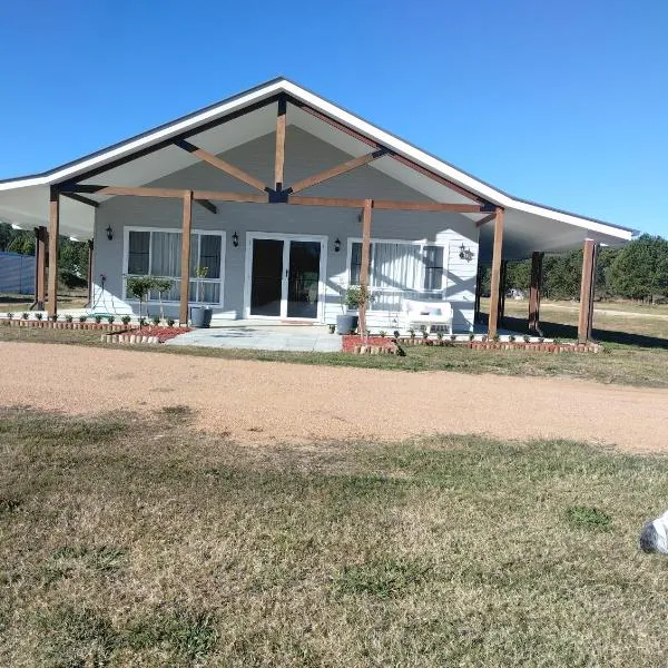 Cottonvale Country Lodge，位于Cotton Vale的酒店