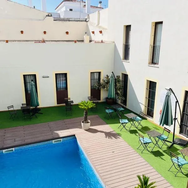 patio de luja centro parking y piscina，位于圣玛丽亚港的酒店