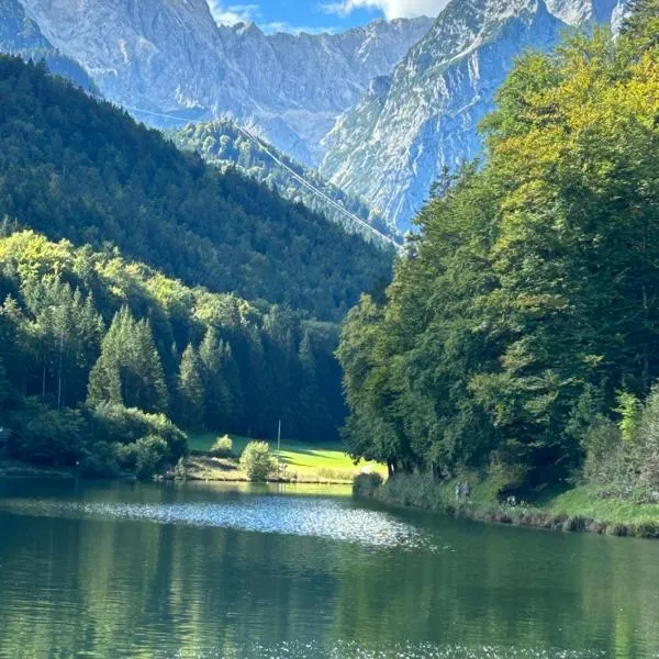 Bergfeuer，位于加尔米施-帕滕基兴的酒店