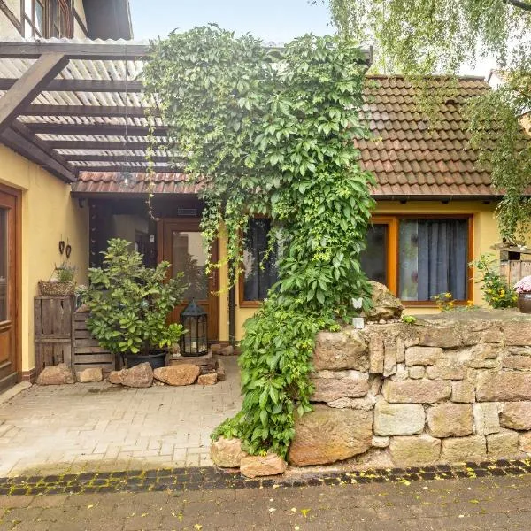 1 Zimmer Ferienwohnung，位于洛费尔登的酒店